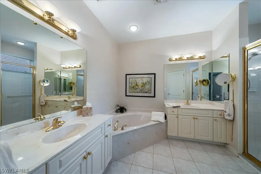 2304 Heritage Greens Drive Naples FL 34119