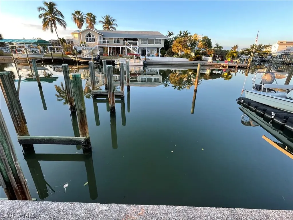 2192 Macadamia Lane St. James City FL 33956