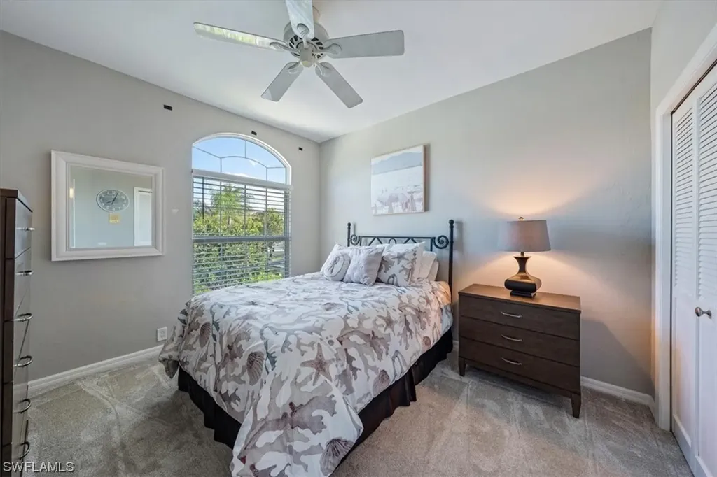 64 Fountain Circle Naples FL 34119