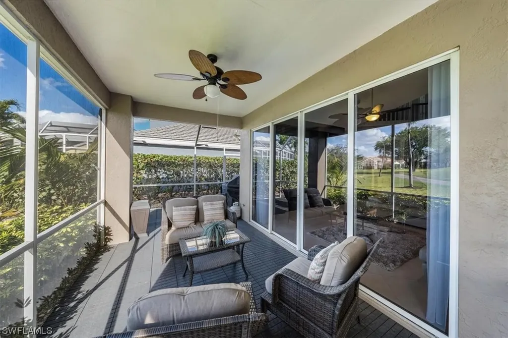 64 Fountain Circle Naples FL 34119