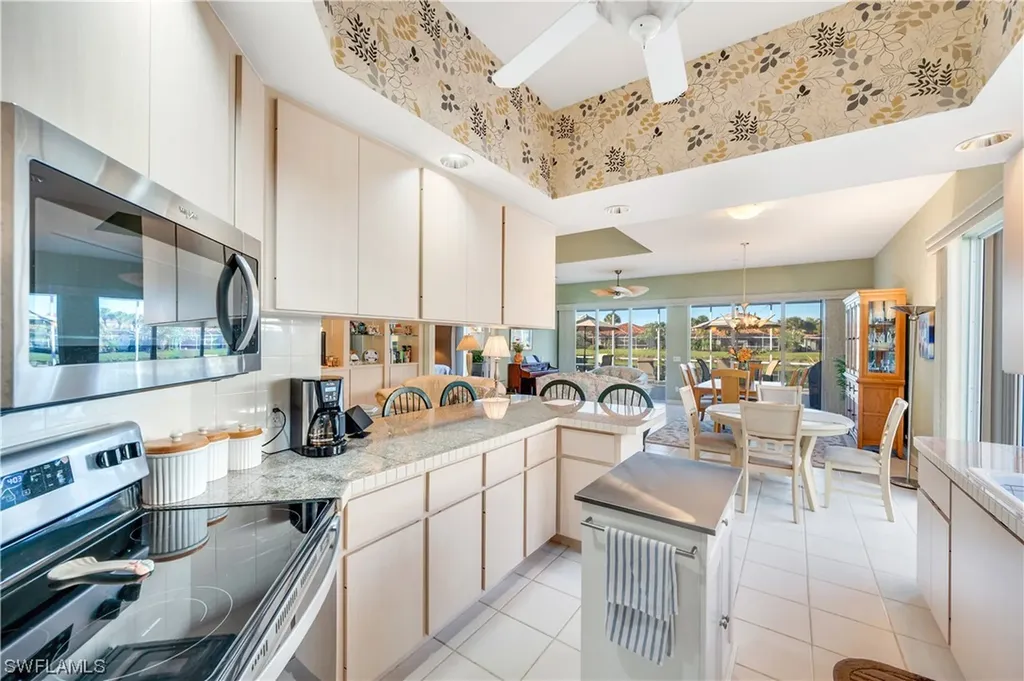 3241 Benicia Court Naples FL 34109