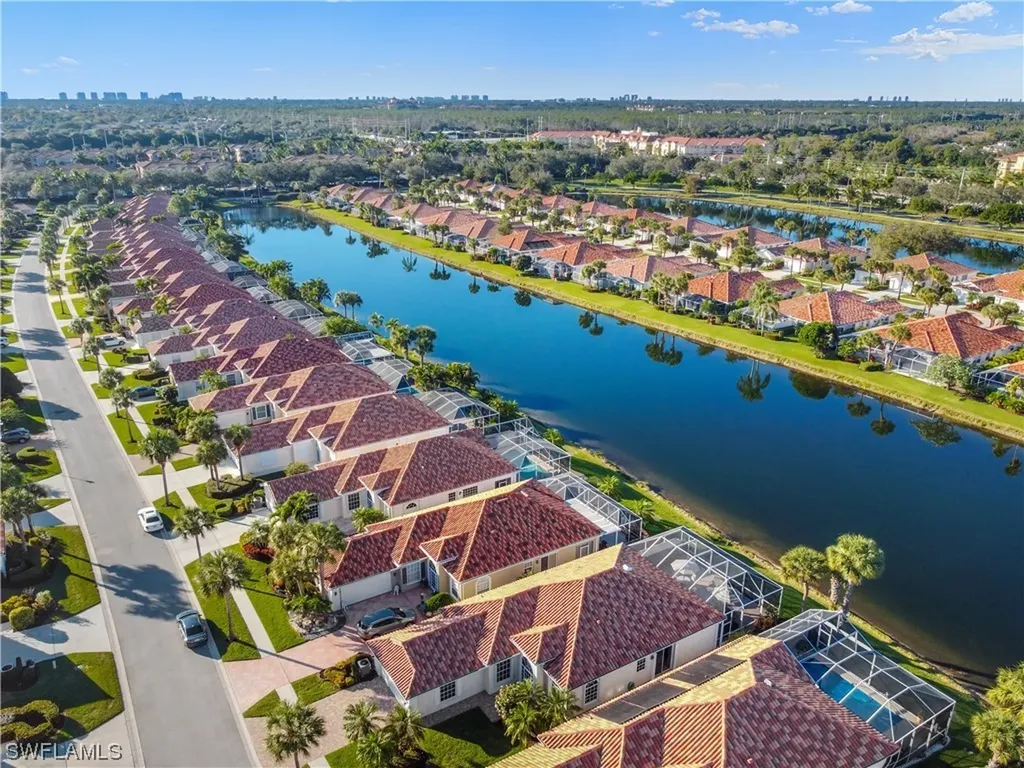 3241 Benicia Court Naples FL 34109