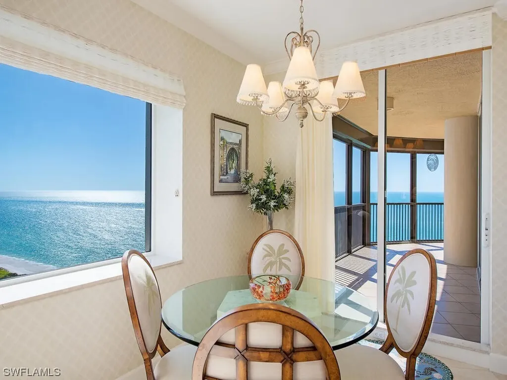 8665 Bay Colony Drive Naples FL 34108