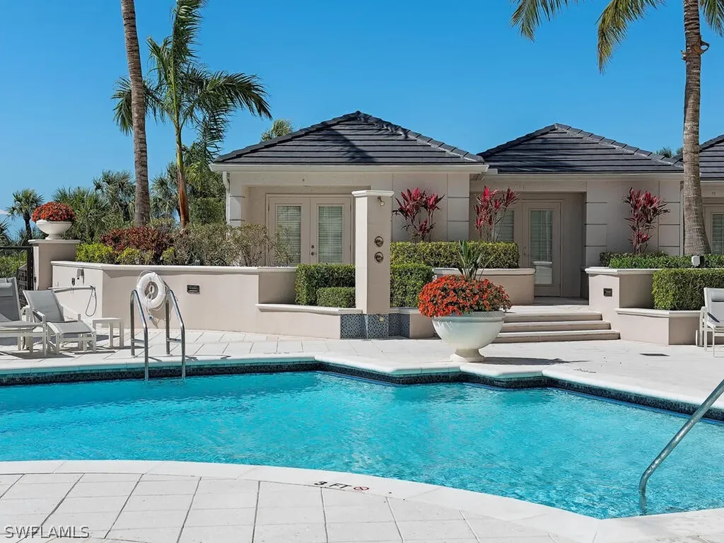 8665 Bay Colony Drive Naples FL 34108