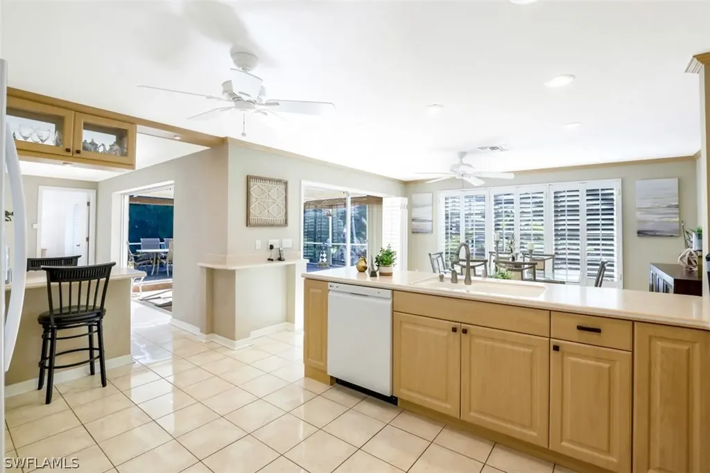 5230 Nautilus Drive Cape Coral FL 33904