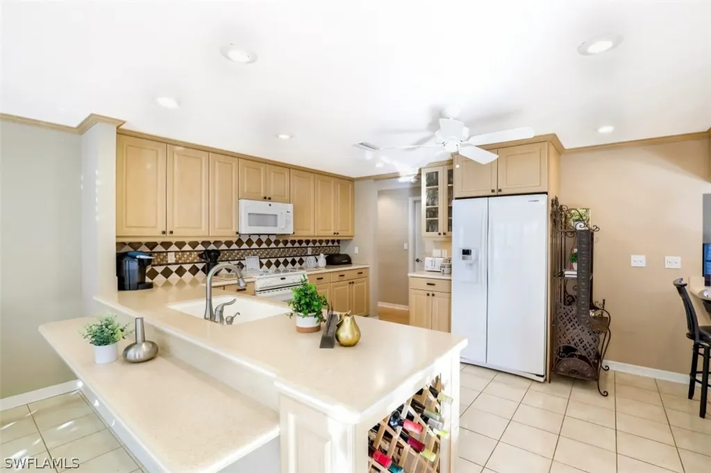 5230 Nautilus Drive Cape Coral FL 33904