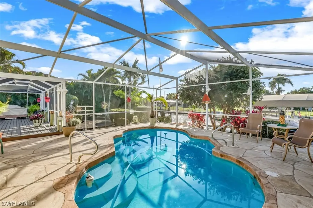 5230 Nautilus Drive Cape Coral FL 33904