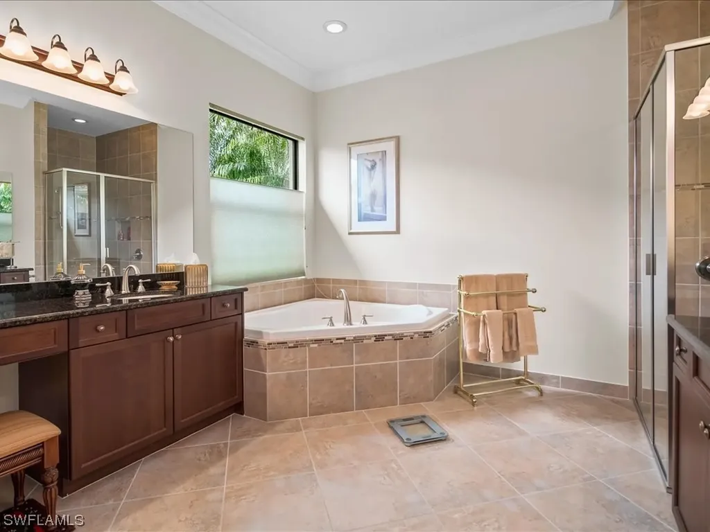 3225 Atlantic Circle Naples FL 34119