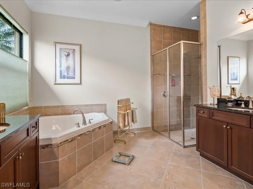 3225 Atlantic Circle Naples FL 34119