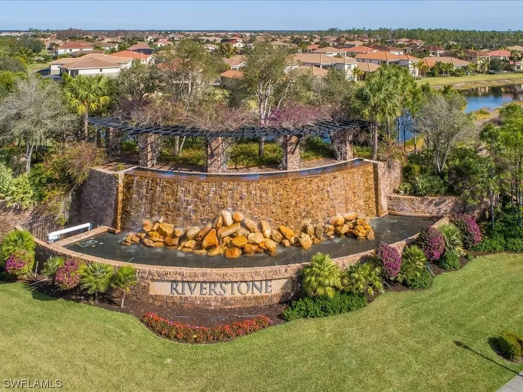 3225 Atlantic Circle Naples FL 34119
