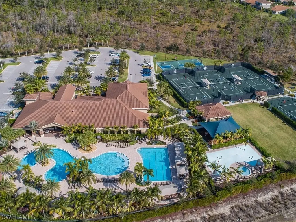 3225 Atlantic Circle Naples FL 34119