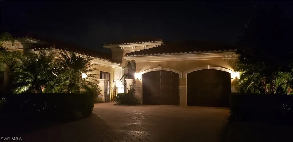 3225 Atlantic Circle Naples FL 34119