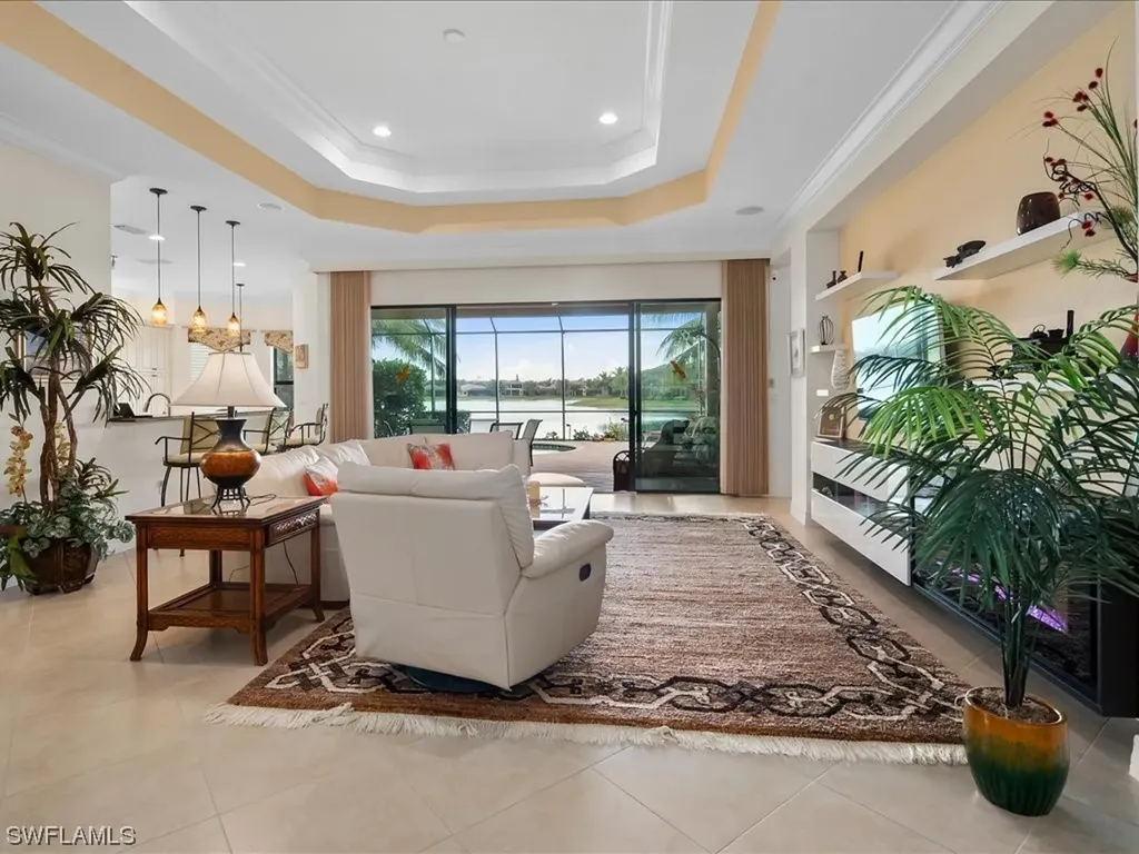 3225 Atlantic Circle Naples FL 34119