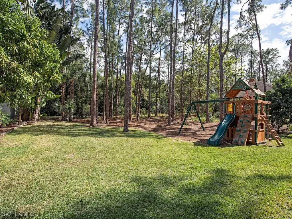 4930 Mahogany Ridge Drive Naples FL 34119