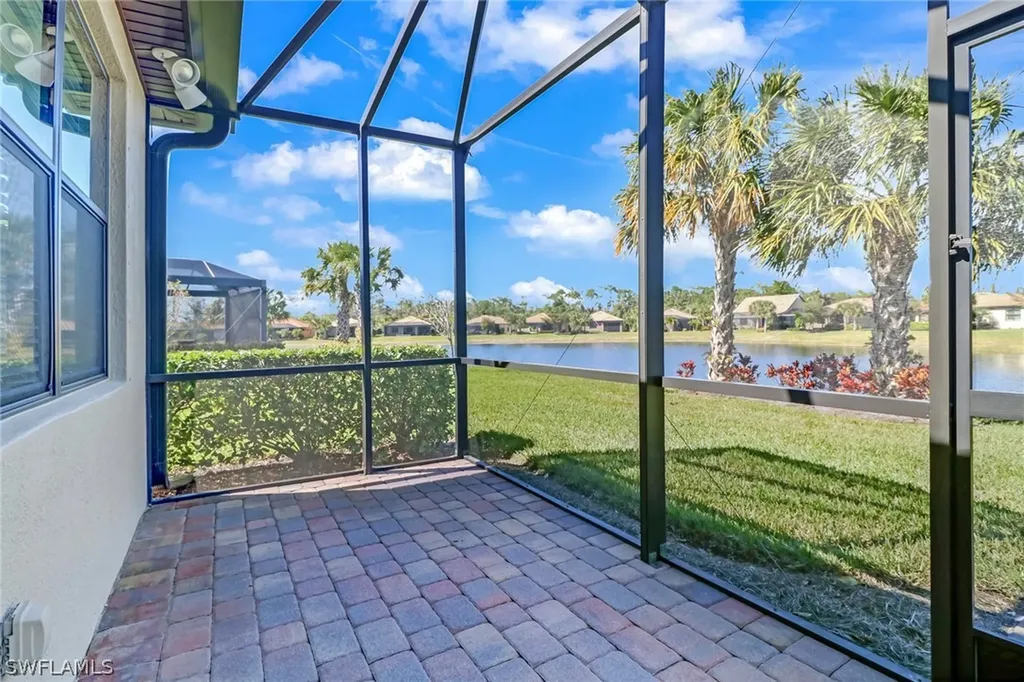 10948 Clarendon Street Fort Myers FL 33913