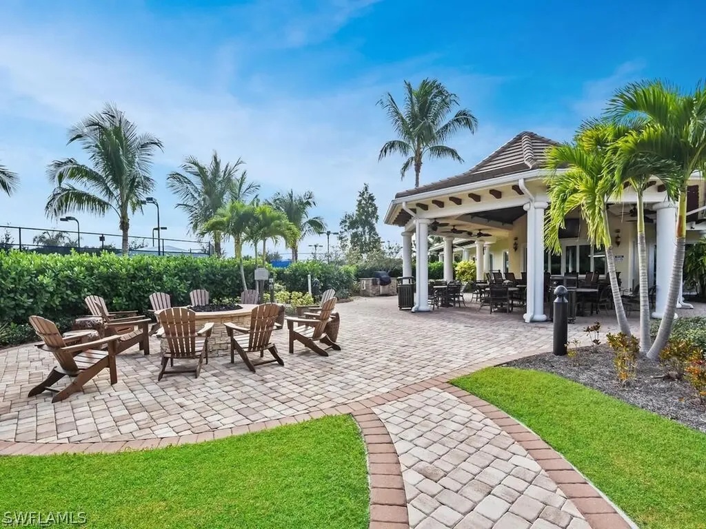 10948 Clarendon Street Fort Myers FL 33913