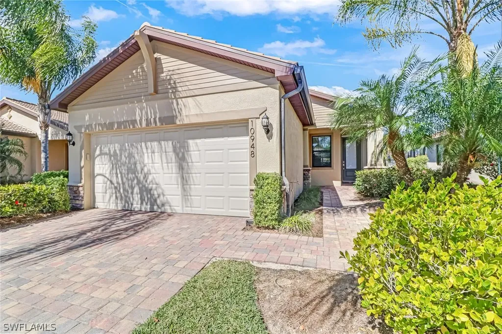 10948 Clarendon Street Fort Myers FL 33913