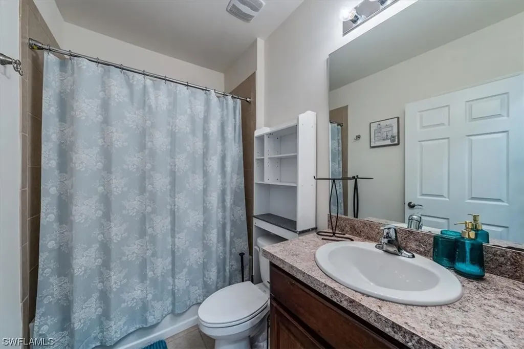 733 Hadley Street W Naples FL 34104