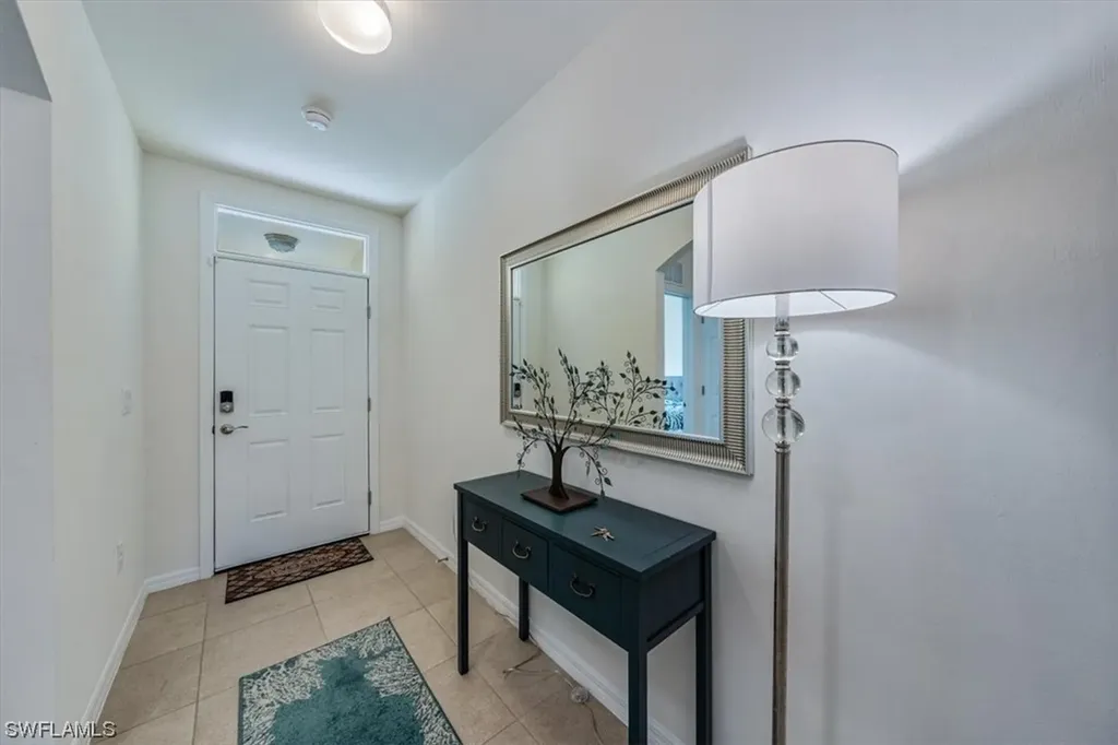 733 Hadley Street W Naples FL 34104