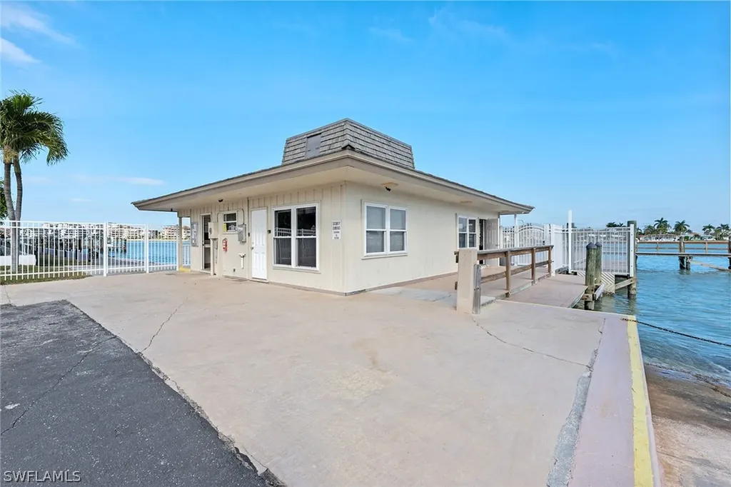 1215 Edington Place Marco Island FL 34145