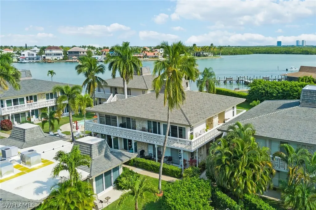 1215 Edington Place Marco Island FL 34145