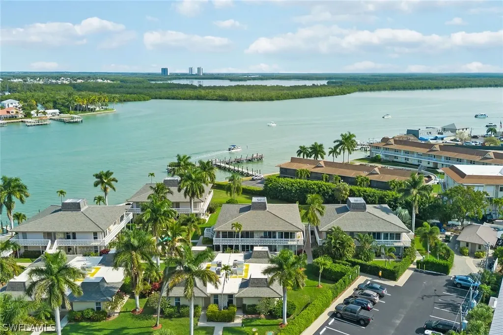 1215 Edington Place Marco Island FL 34145