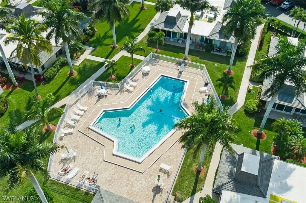 1215 Edington Place Marco Island FL 34145