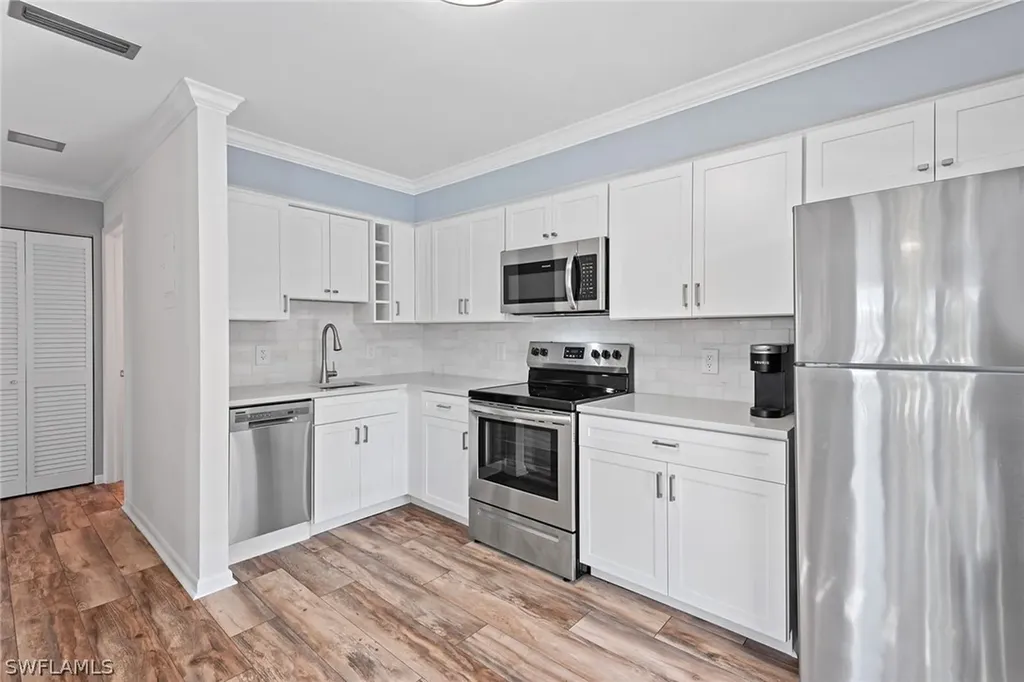 1215 Edington Place Marco Island FL 34145