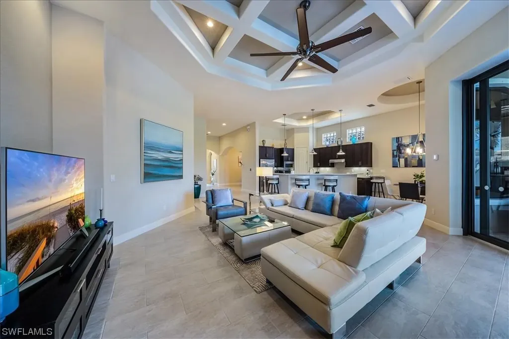 5934 Hammock Isle Circle Naples FL 34119