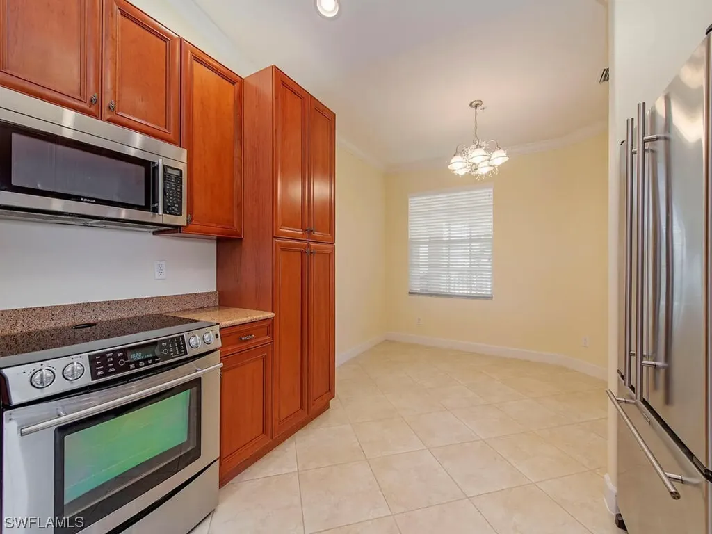 1540 Blue Point Avenue Naples FL 34102