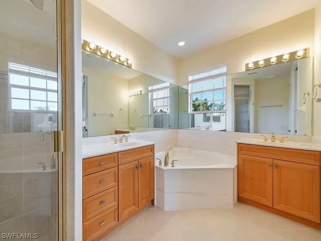 1540 Blue Point Avenue Naples FL 34102