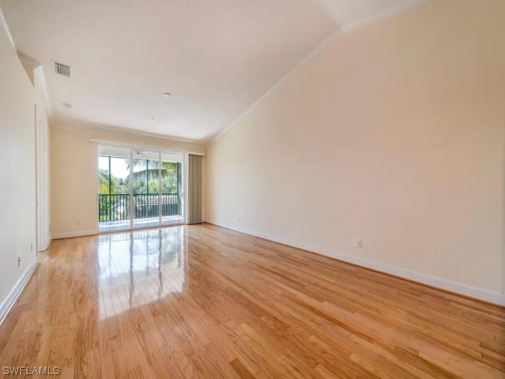 1540 Blue Point Avenue Naples FL 34102