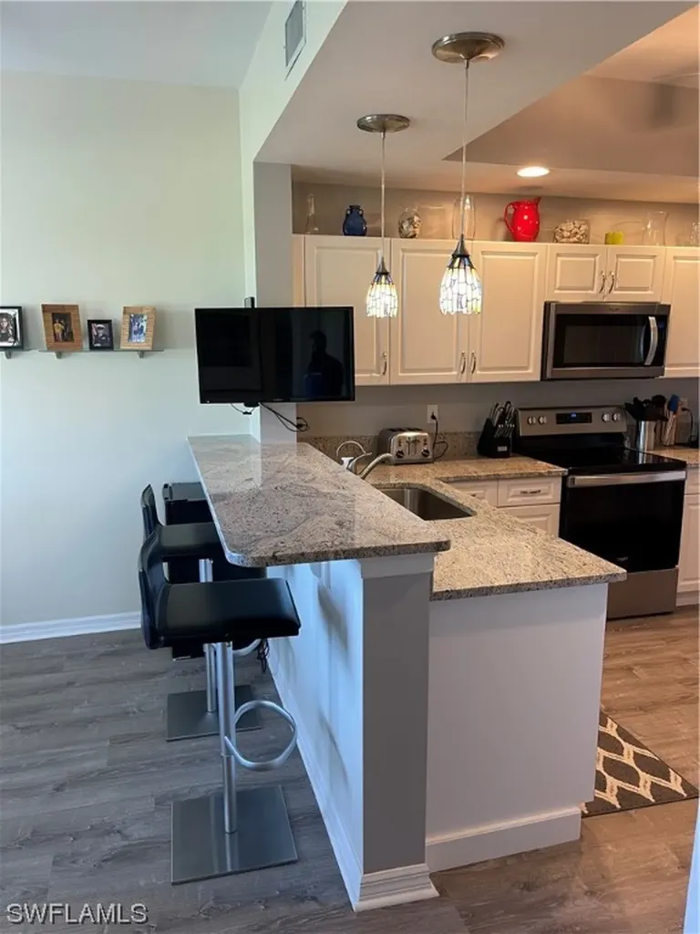 3585 Laurel Greens Lane N Naples FL 34119
