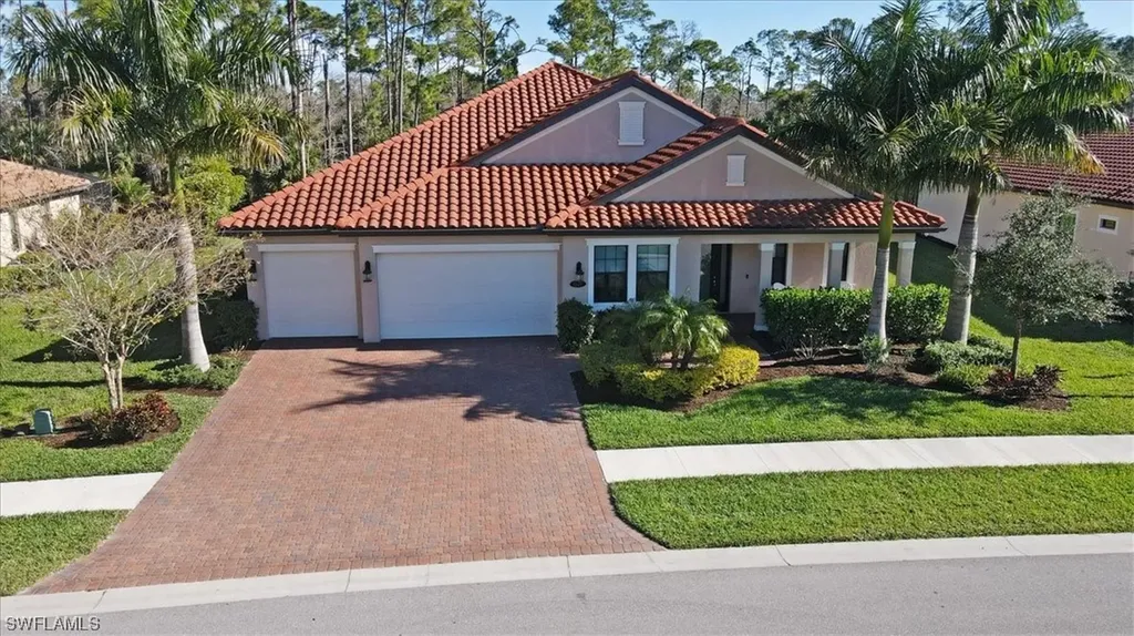 1527 Mockingbird Drive Naples FL 34120