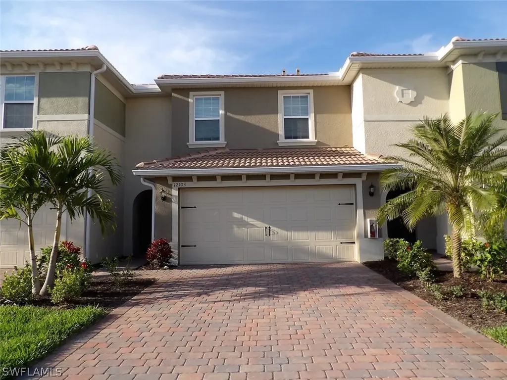 12103 Palm Cove Street Fort Myers FL 33913
