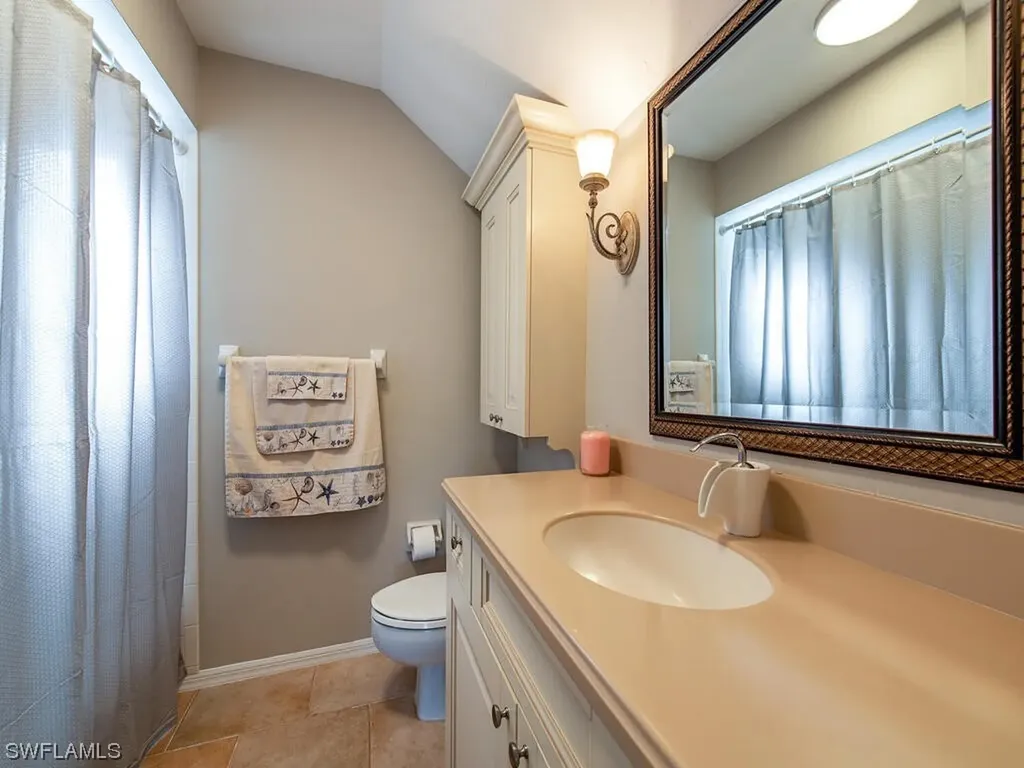 1345 Solana Road Naples FL 34103