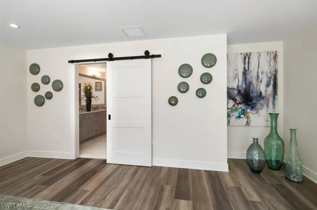 4838 West Boulevard Naples FL 34103