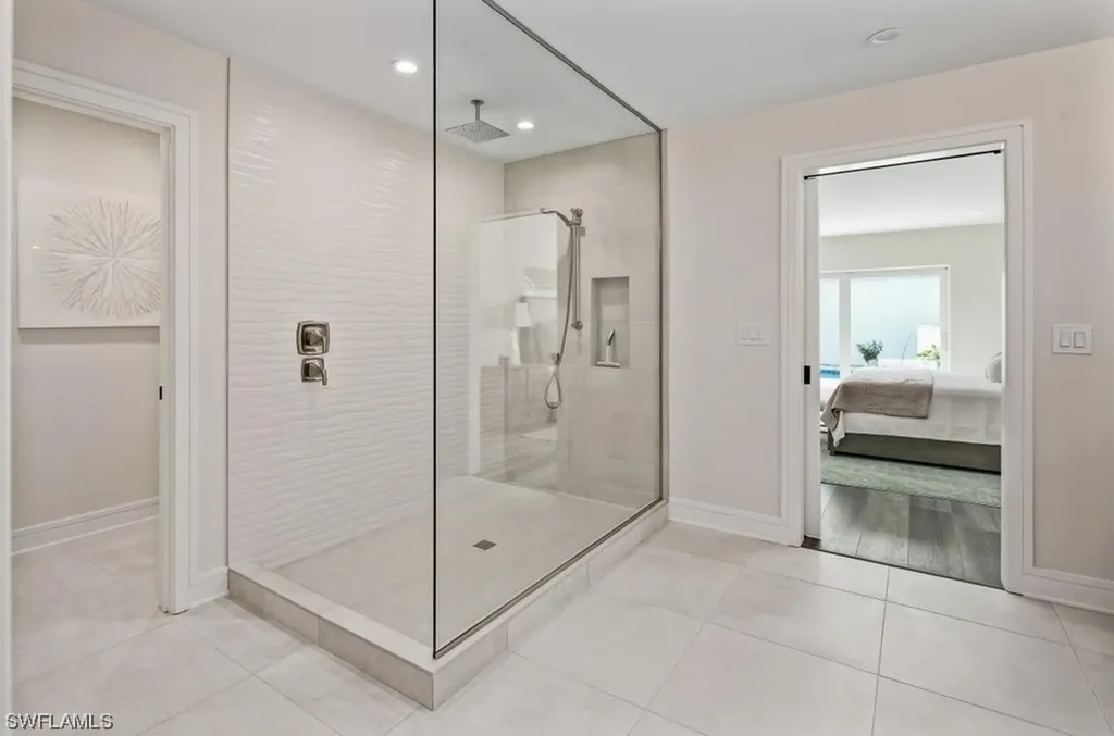 4838 West Boulevard Naples FL 34103