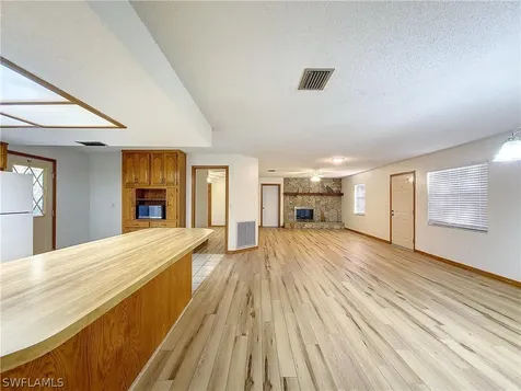 15696 Ponce De Leon Boulevard Brooksville FL 34601