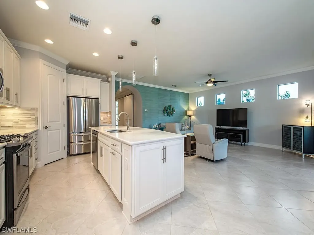 16221 Borelle Circle Naples FL 34110