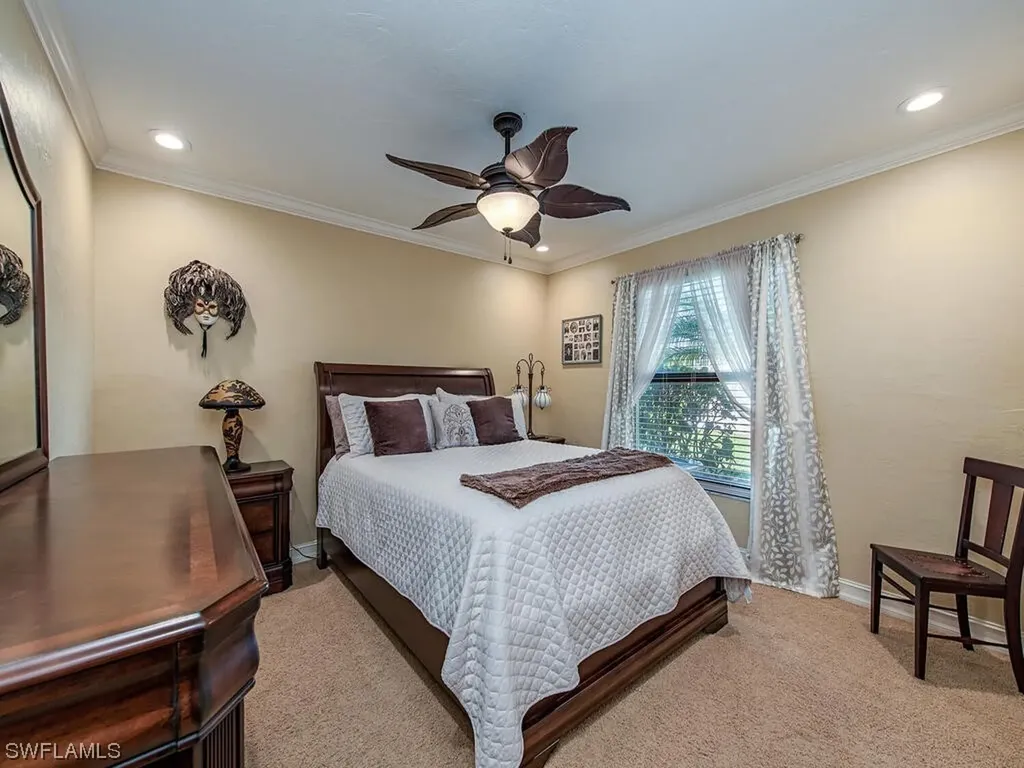 439 Torrey Pines Point Naples FL 34113