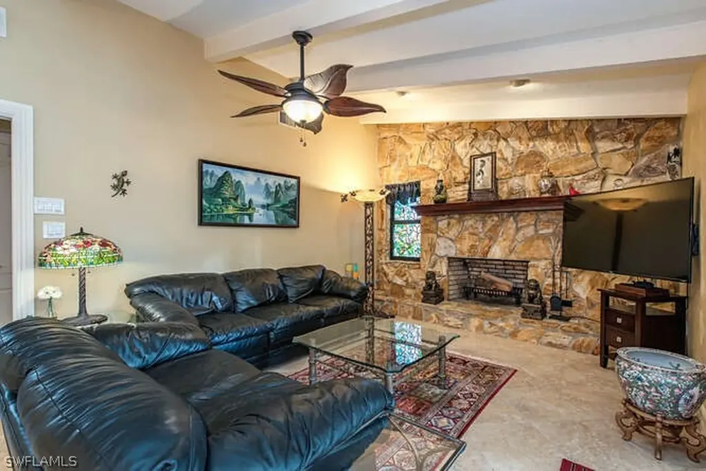 439 Torrey Pines Point Naples FL 34113