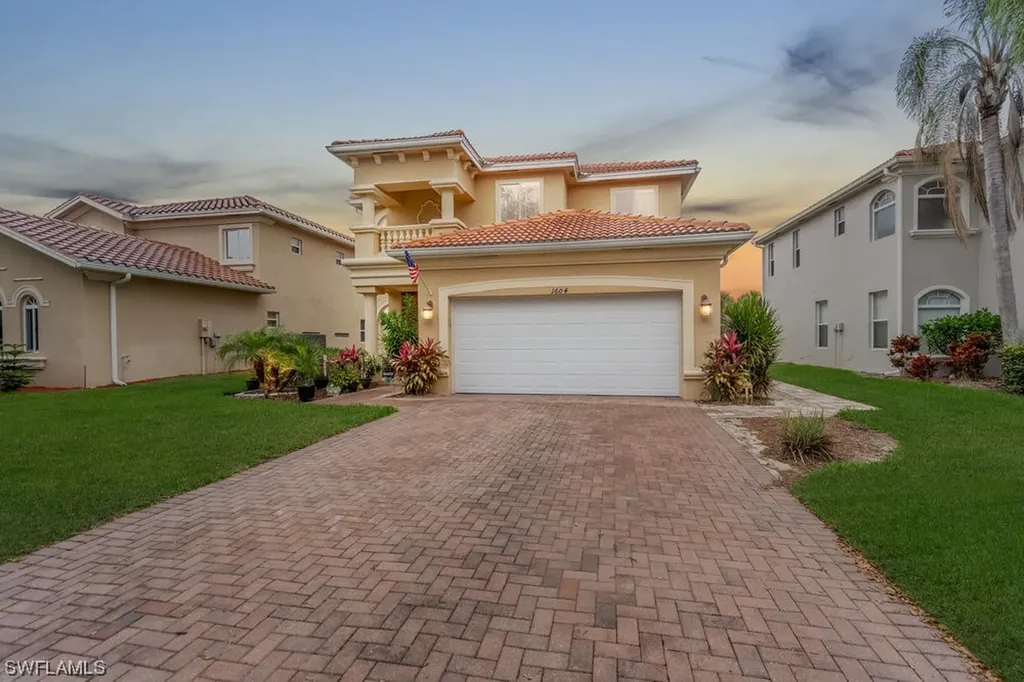 1604 Birdie Drive Naples FL 34120