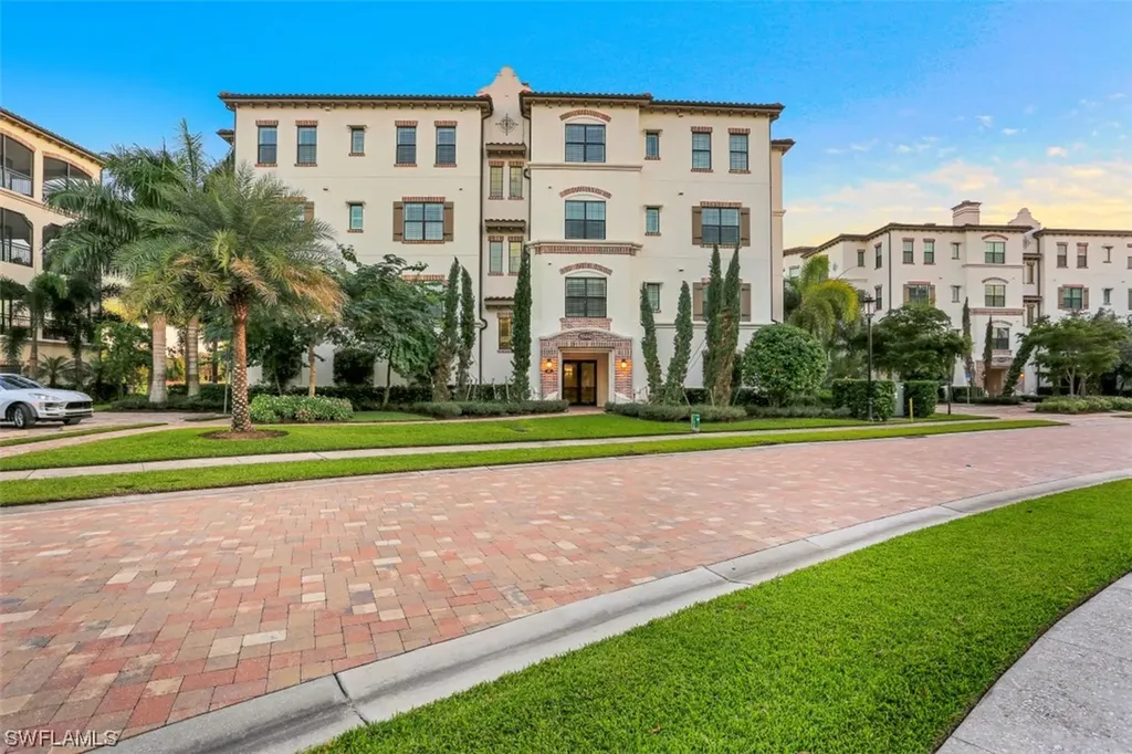 16426 Carrara Way Naples FL 34110
