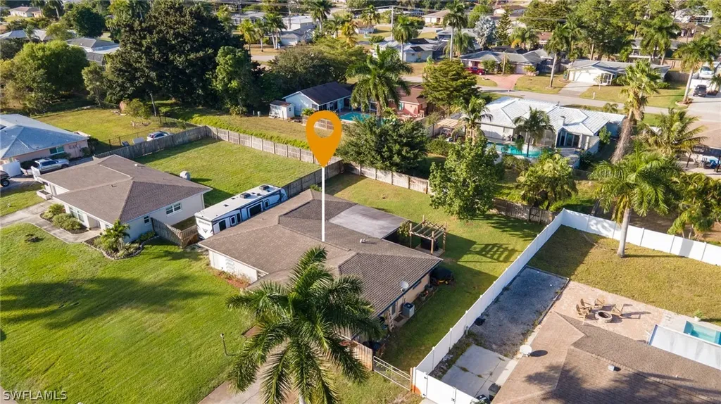 2413 La Salle Avenue Fort Myers FL 33907