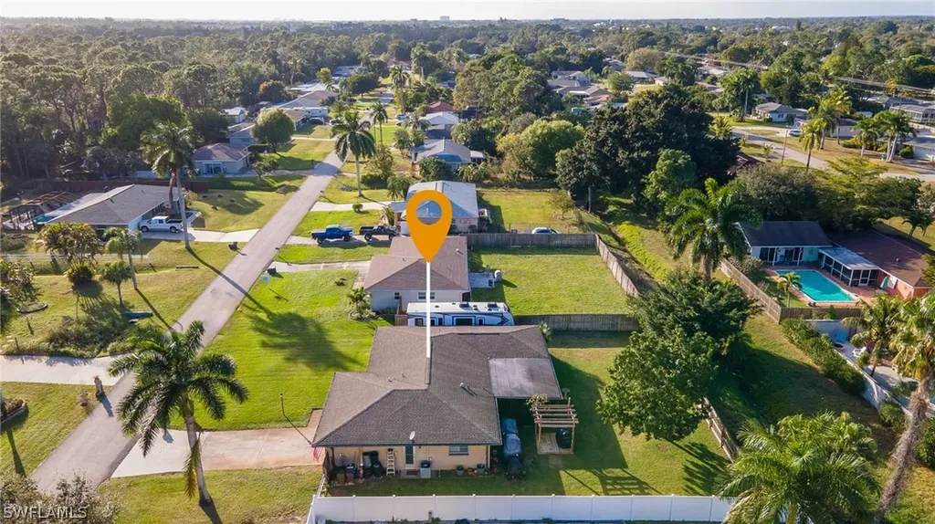 2413 La Salle Avenue Fort Myers FL 33907
