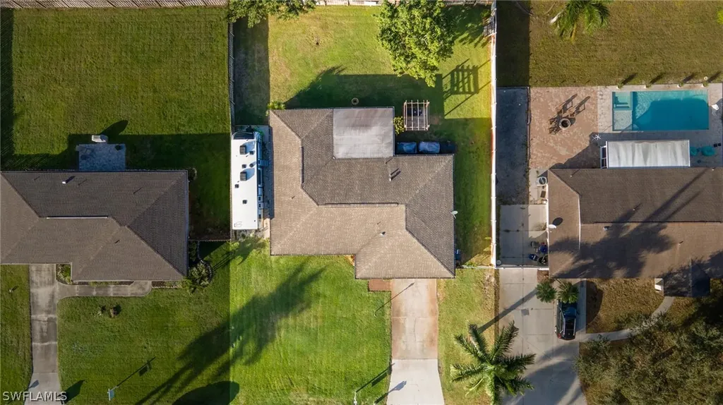 2413 La Salle Avenue Fort Myers FL 33907