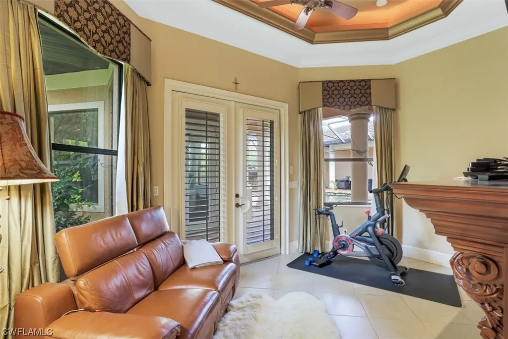3645 7th Avenue NW Naples FL 34120