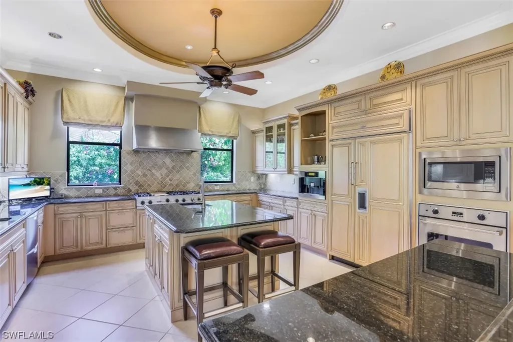 3645 7th Avenue NW Naples FL 34120