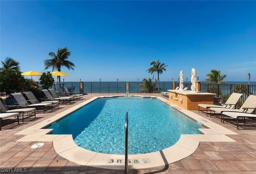 15184 Brolio Way Naples FL 34110